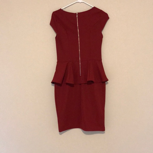 Dress - Picture 4 of 5